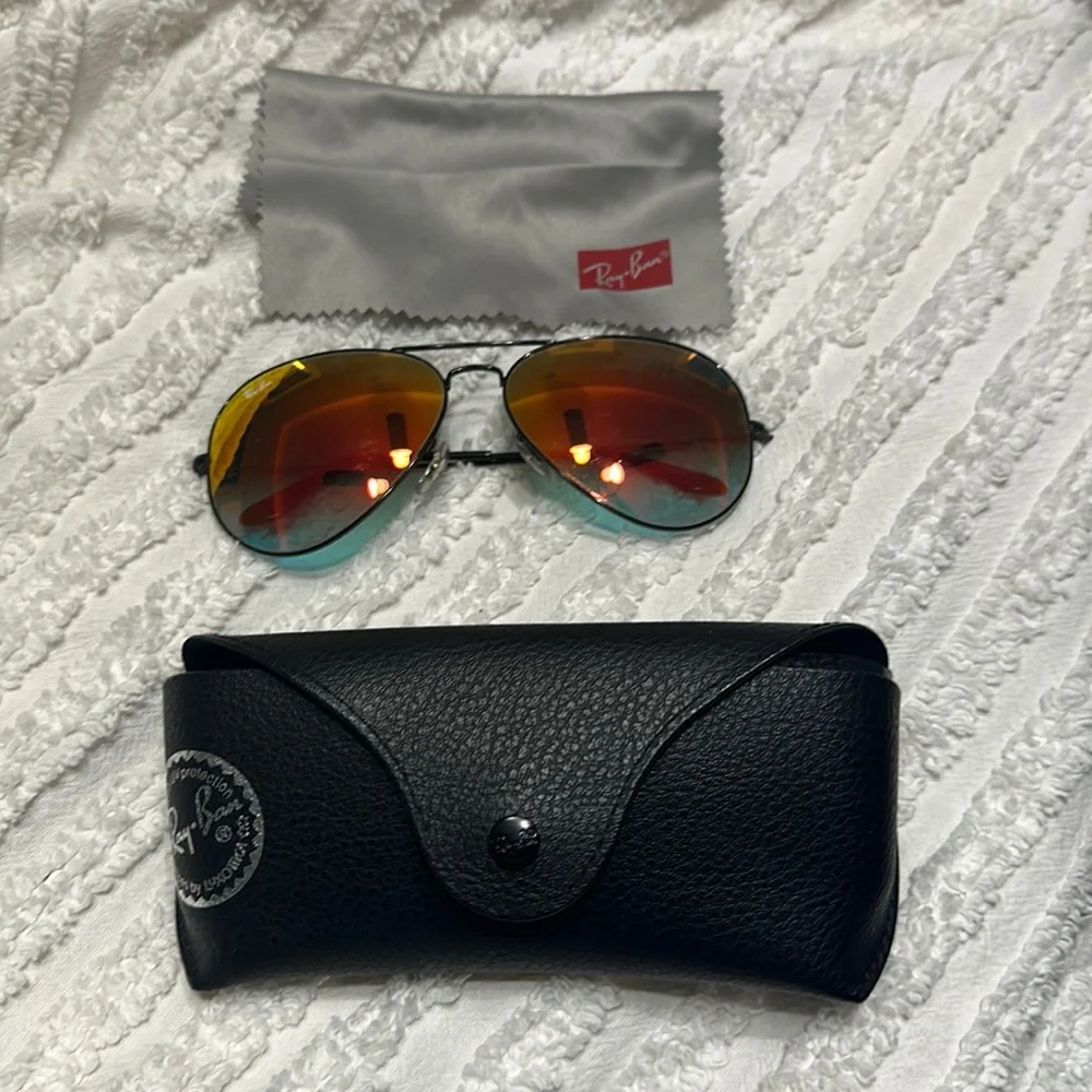 Ray-Bans - Picture 1 of 3